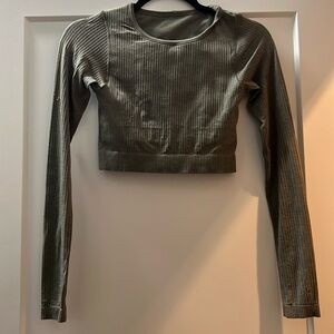 LULULEMON Ebb to street long sleeve